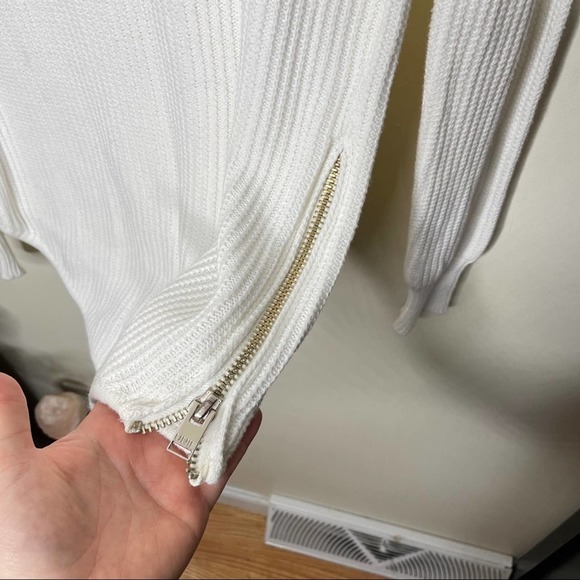 UNIF x UO Waffle Knit Tunic Sweater White {DD42} - Picture 8 of 11